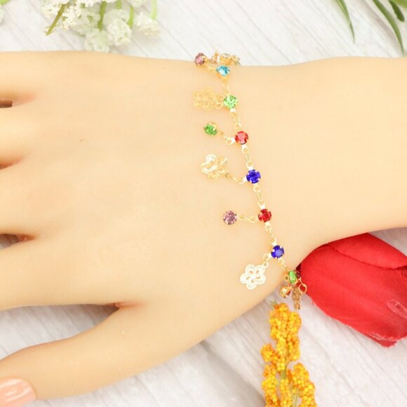 "Trendy Handmade Bracelet – A Thoughtful Gift for Girls & Women | UNVRC1203 - Picture 9 of 10